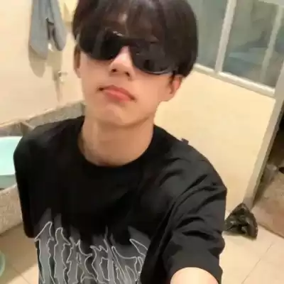 容怀萍